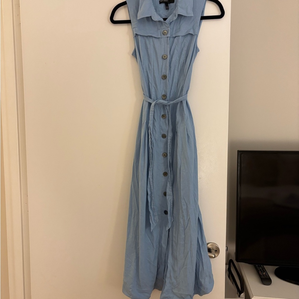 Maggy London Sleeveless Blue Button-Down Midi Dress Size 2
